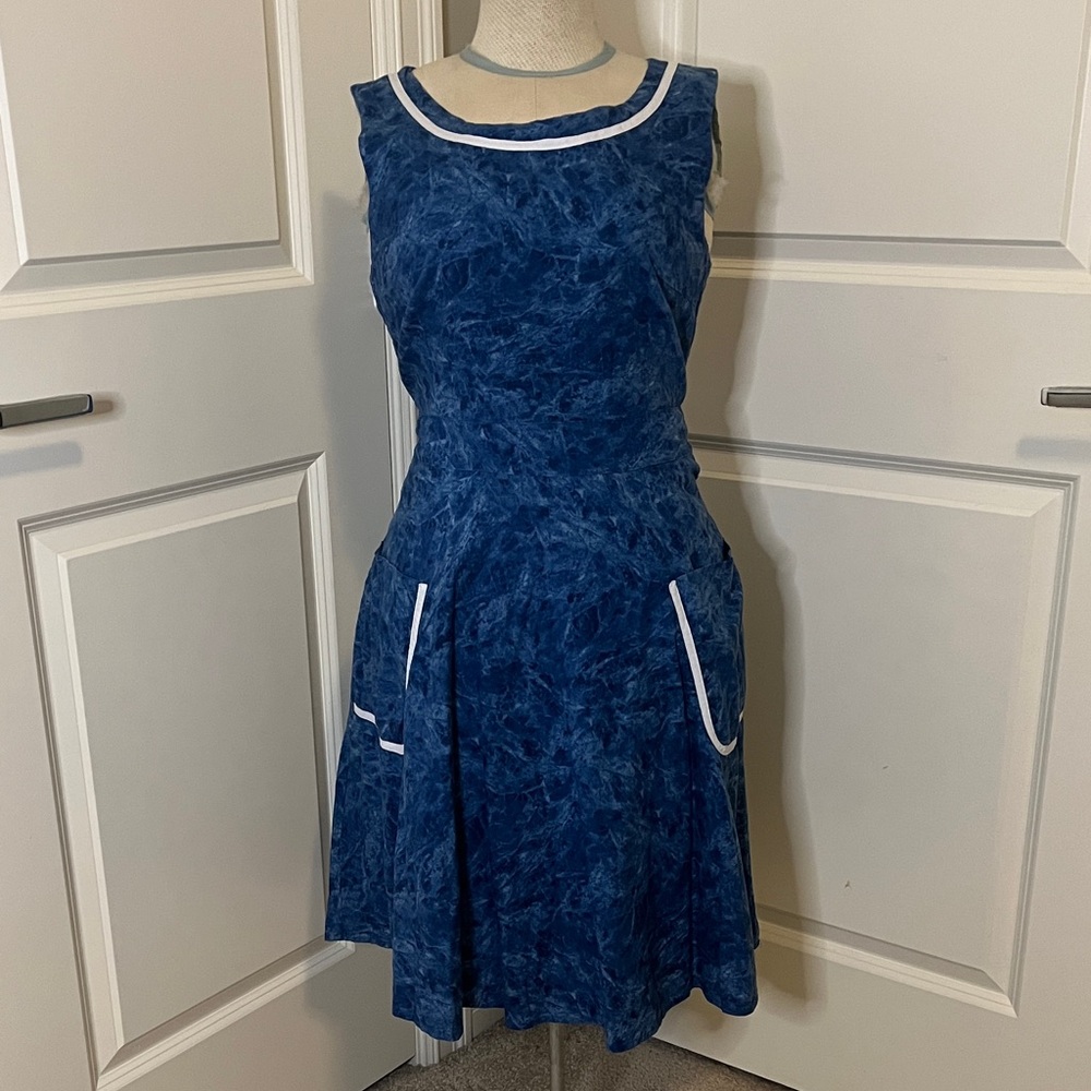 Blue Water like Pattern, Sleeveless Dress with White Trim AND POCKETS!